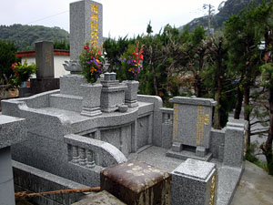 和型墓石-06