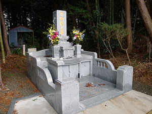 和型墓石-05