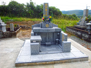 和型墓石-09