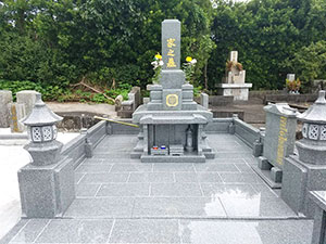 和型墓石-15
